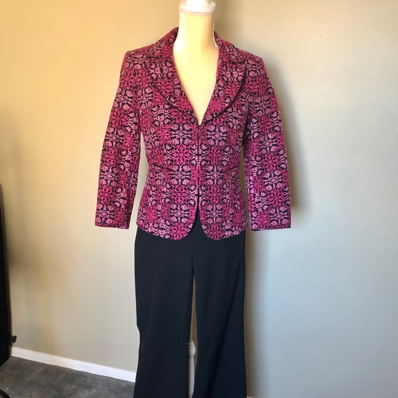 Gifted. Talbots Embroidered Petite Blazer 10P - Picture 3 of 8